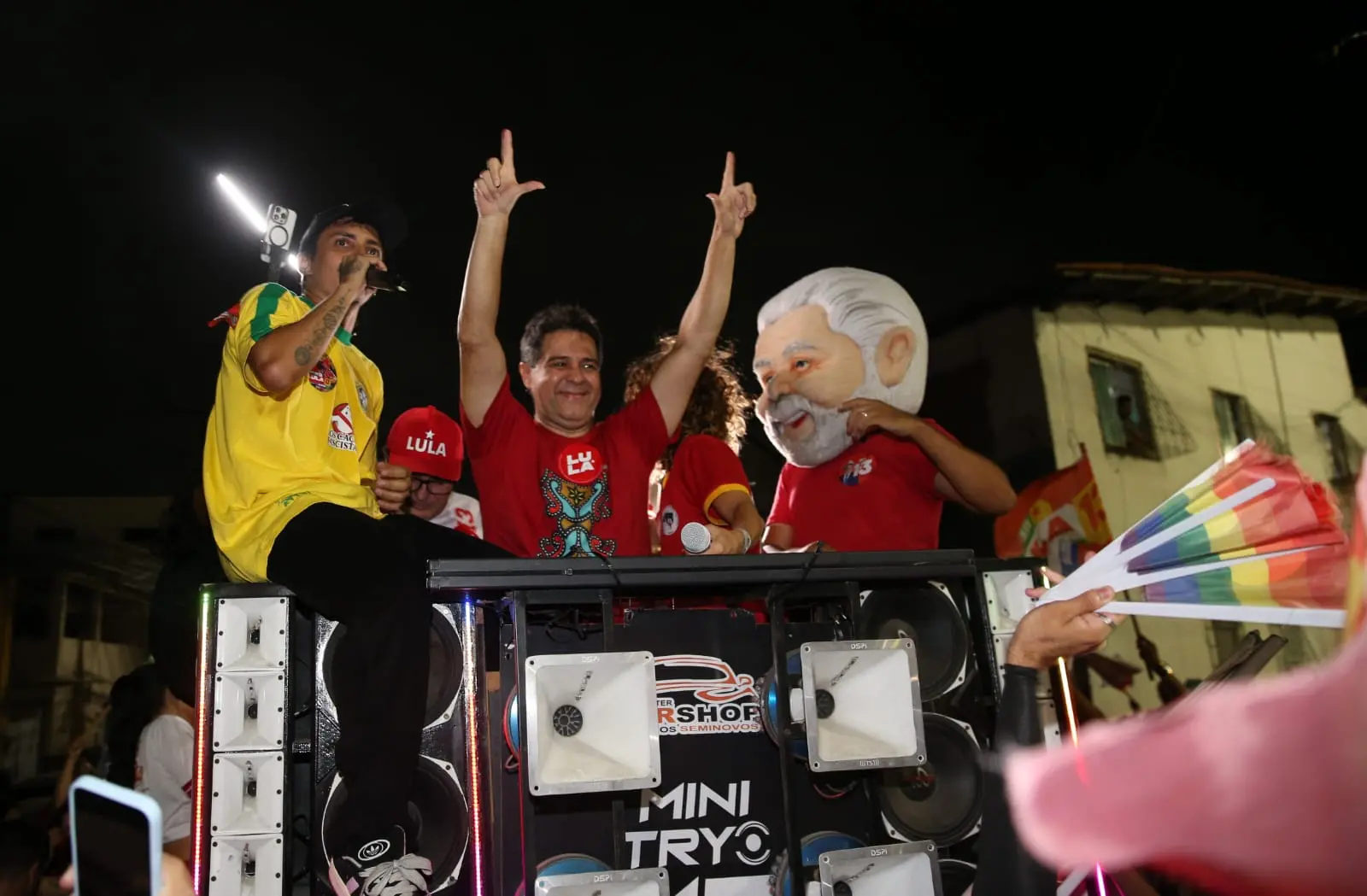 Imagem da notícia Evandro Leitão pede mobilização de apoio a Lula na reta final: 'Nós temos um grande desafio'