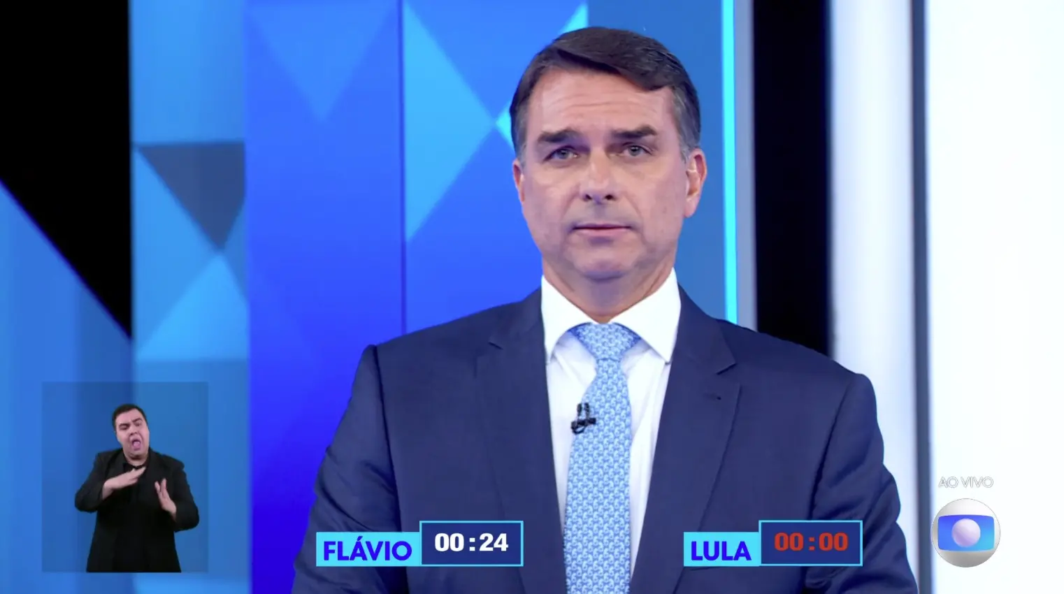 Imagem da notícia 'Você dá a mão e tira com os 9 dedos