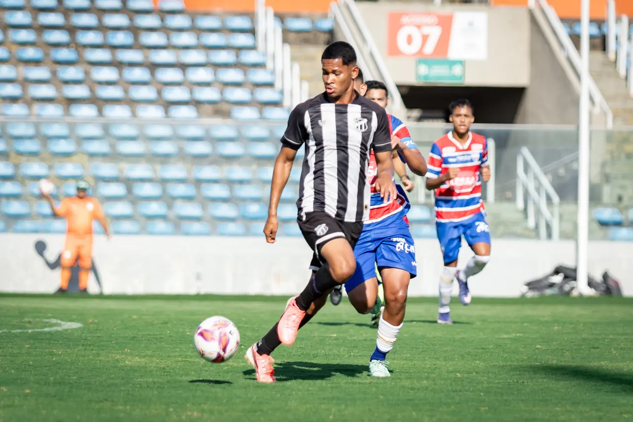 Imagem da notícia Fortaleza vence Ceará por 2x1 no PV pelo Cearense Sub-17