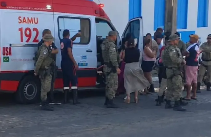 Imagem da notícia Eleitor morre enquanto esperava para votar em Vitória da Conquista, Bahia
