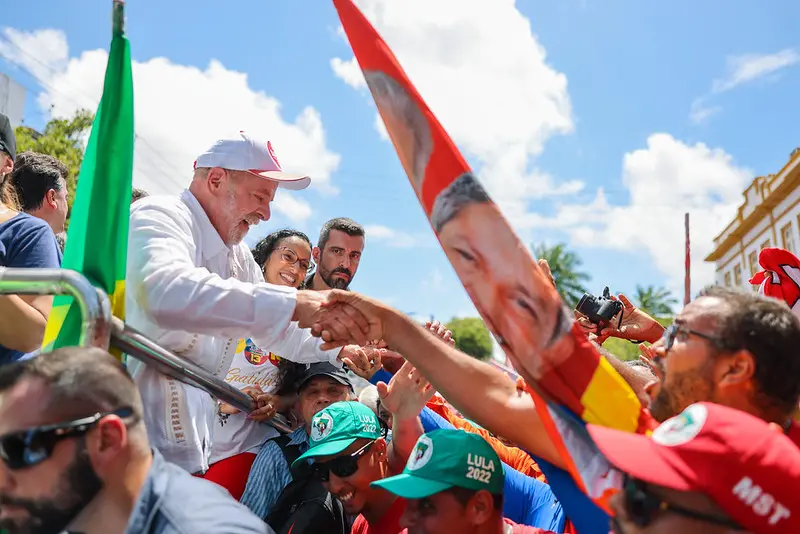 Imagem da notícia Lula cresce 133 mil votos no 2º turno em Sergipe e chega a 69,53%