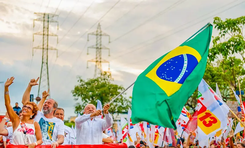 Imagem da notícia Lula cresce 112,1 mil votos no 2º turno em Mato Grosso do Sul e chega a 40,40%