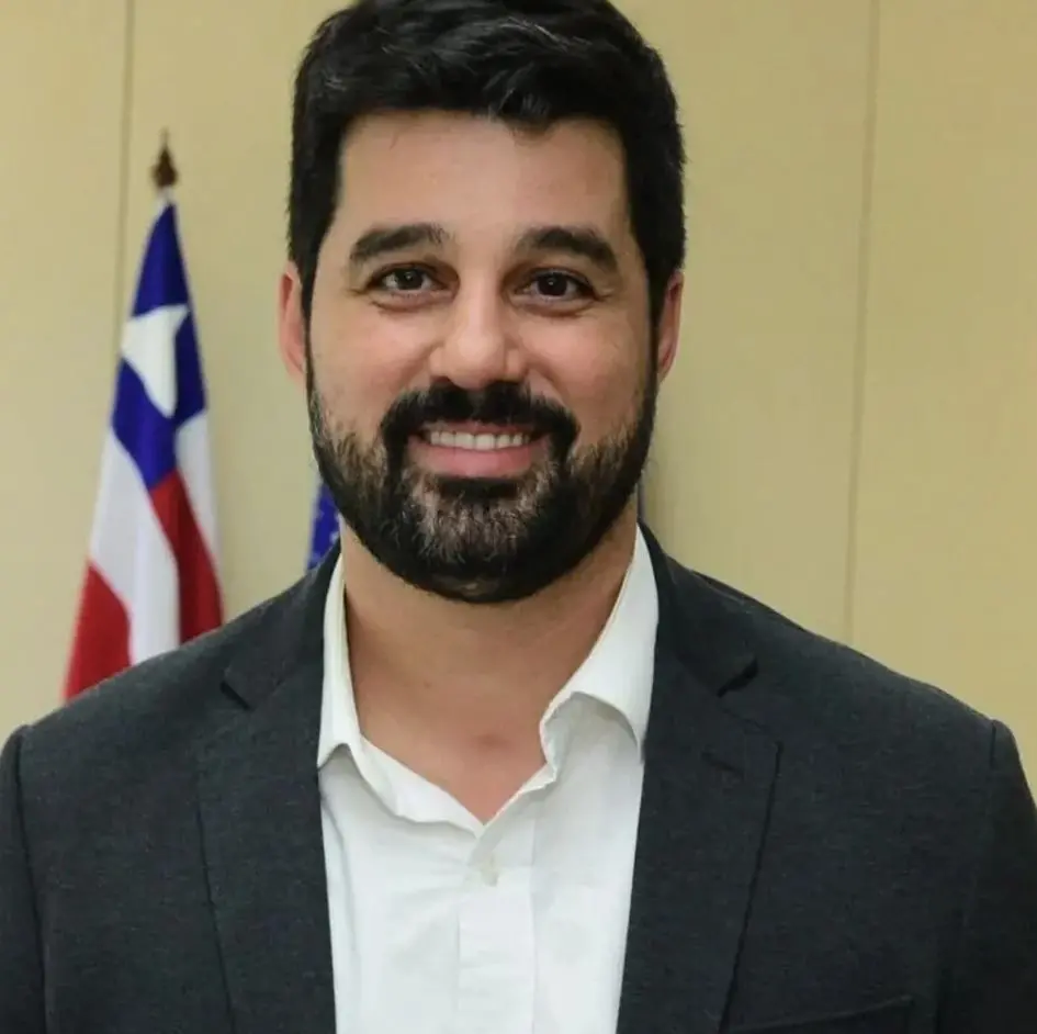 Imagem da notícia TRE-BA revoga prisão em flagrante de secretário de Salvador após fim das Eleições 2026