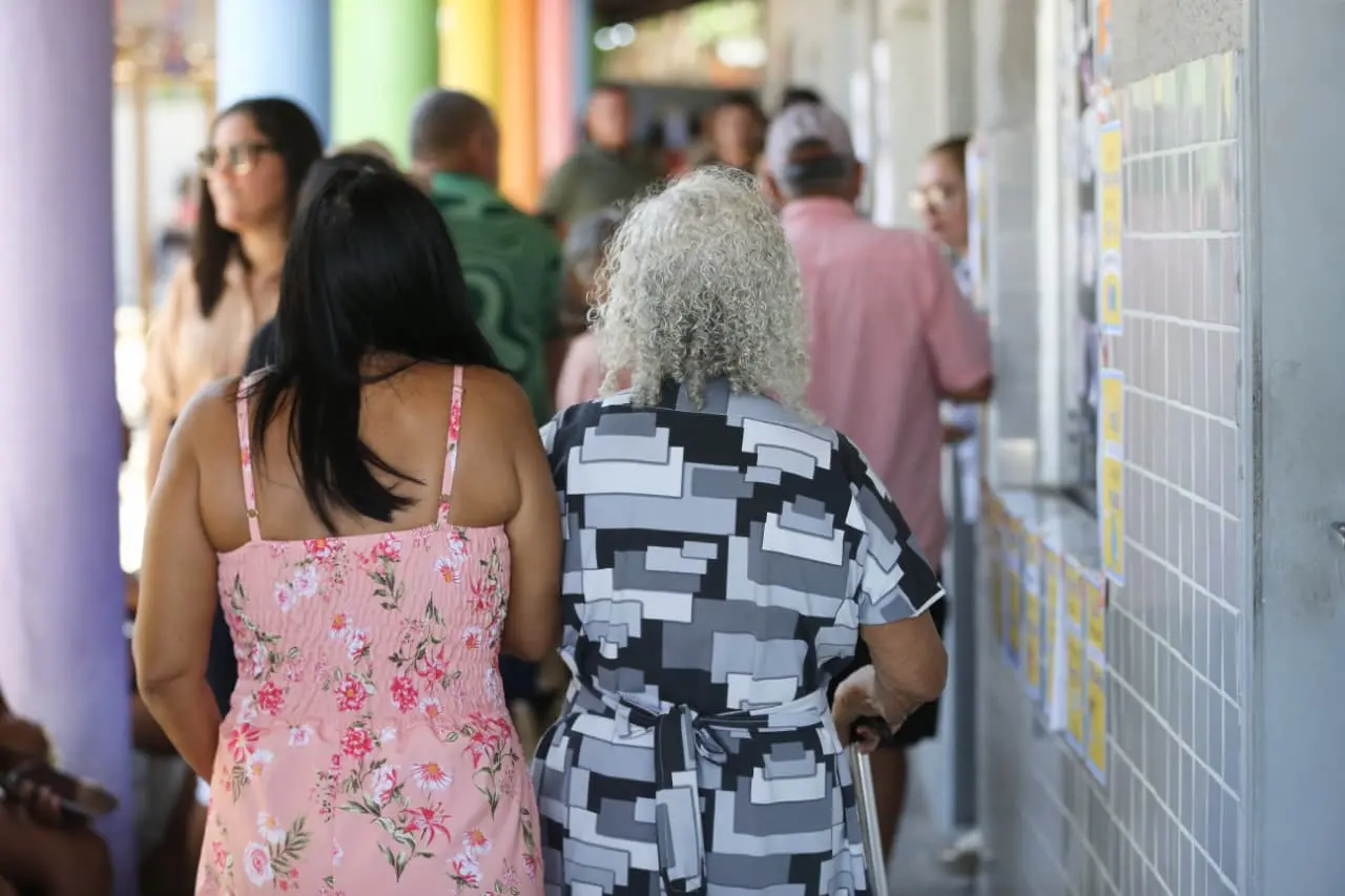 Imagem da notícia Abstenções caíram em 156 dos 184 municípios cearenses entre o 1º e o 2º turno; aumento ocorreu em 28