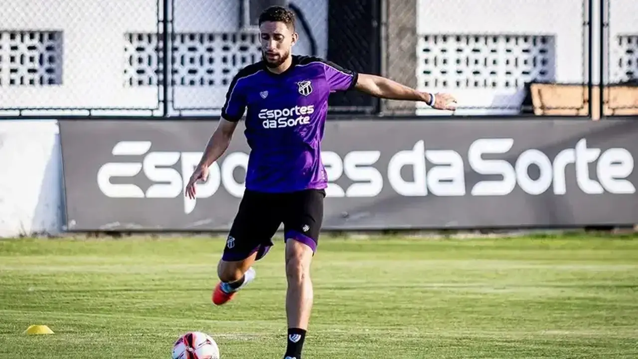 Imagem da notícia Sem recuperação de Júlio César, Ceará deve ter 4 baixas na defesa contra o Goiás
