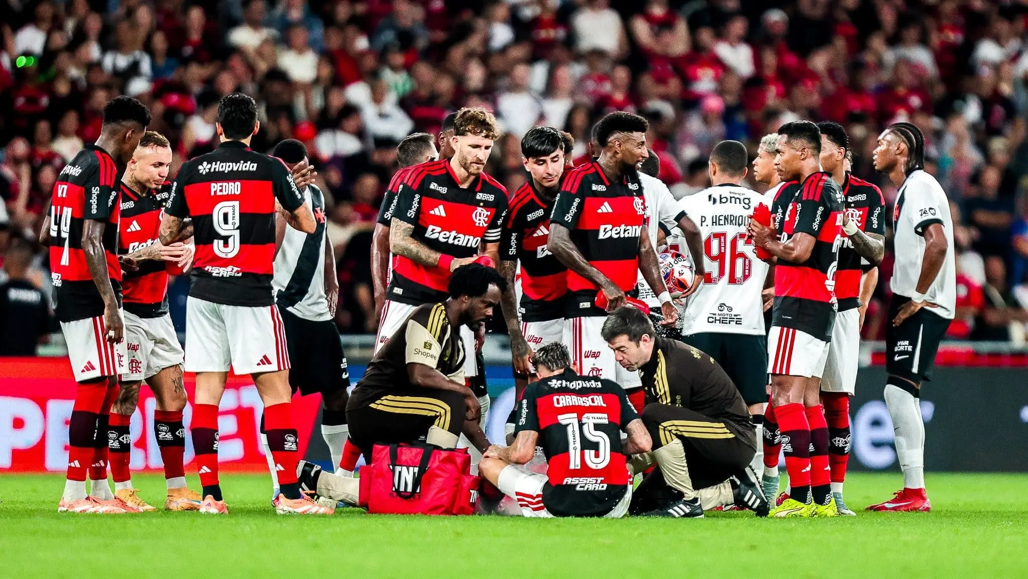 Imagem da notícia Vasco da Gama x Flamengo na Série A: onde assistir, horário e escalações