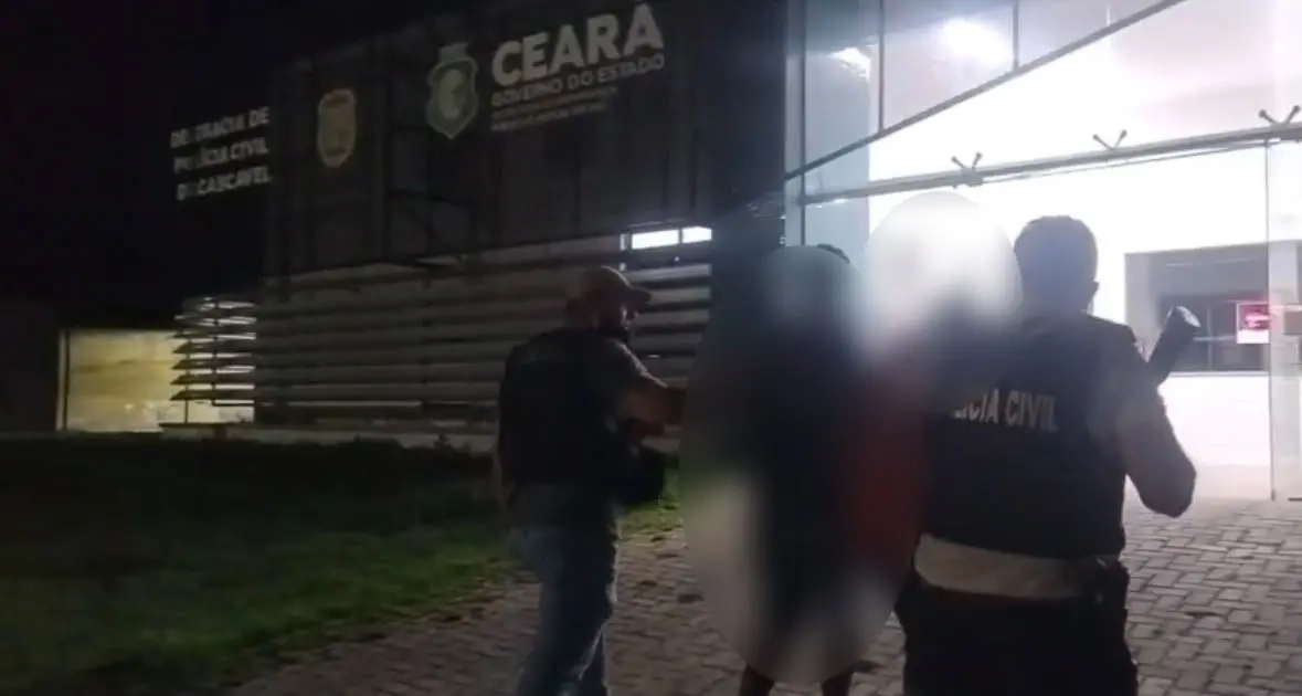 Imagem da notícia 'Ameaçadores do CV': pai e filho são presos por forçar testemunha a mudar depoimento em Cascavel