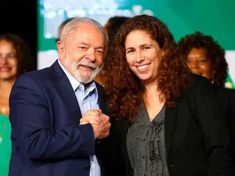 Imagem da notícia Nova edição do CNU deve ocorrer próximo ano com oferta de até 3 mil vagas, diz ministra