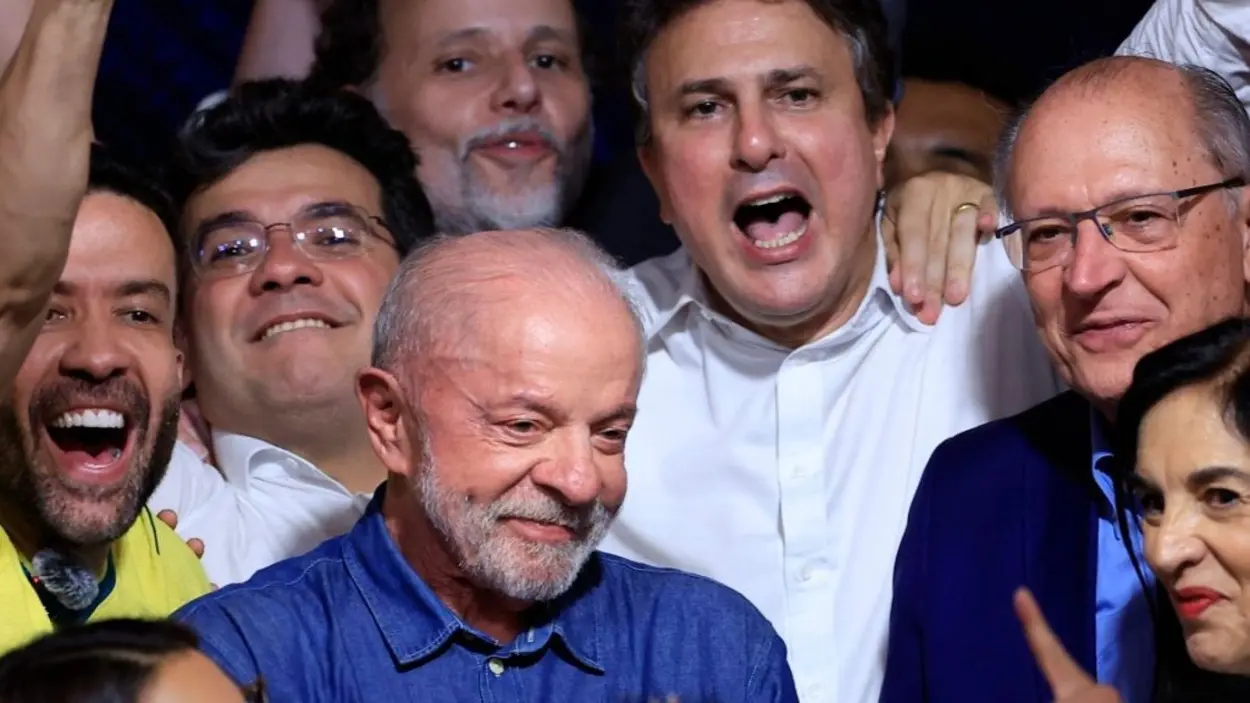 Imagem da notícia Camilo na Casa Civil colocaria o Ceará no coração do governo Lula 4