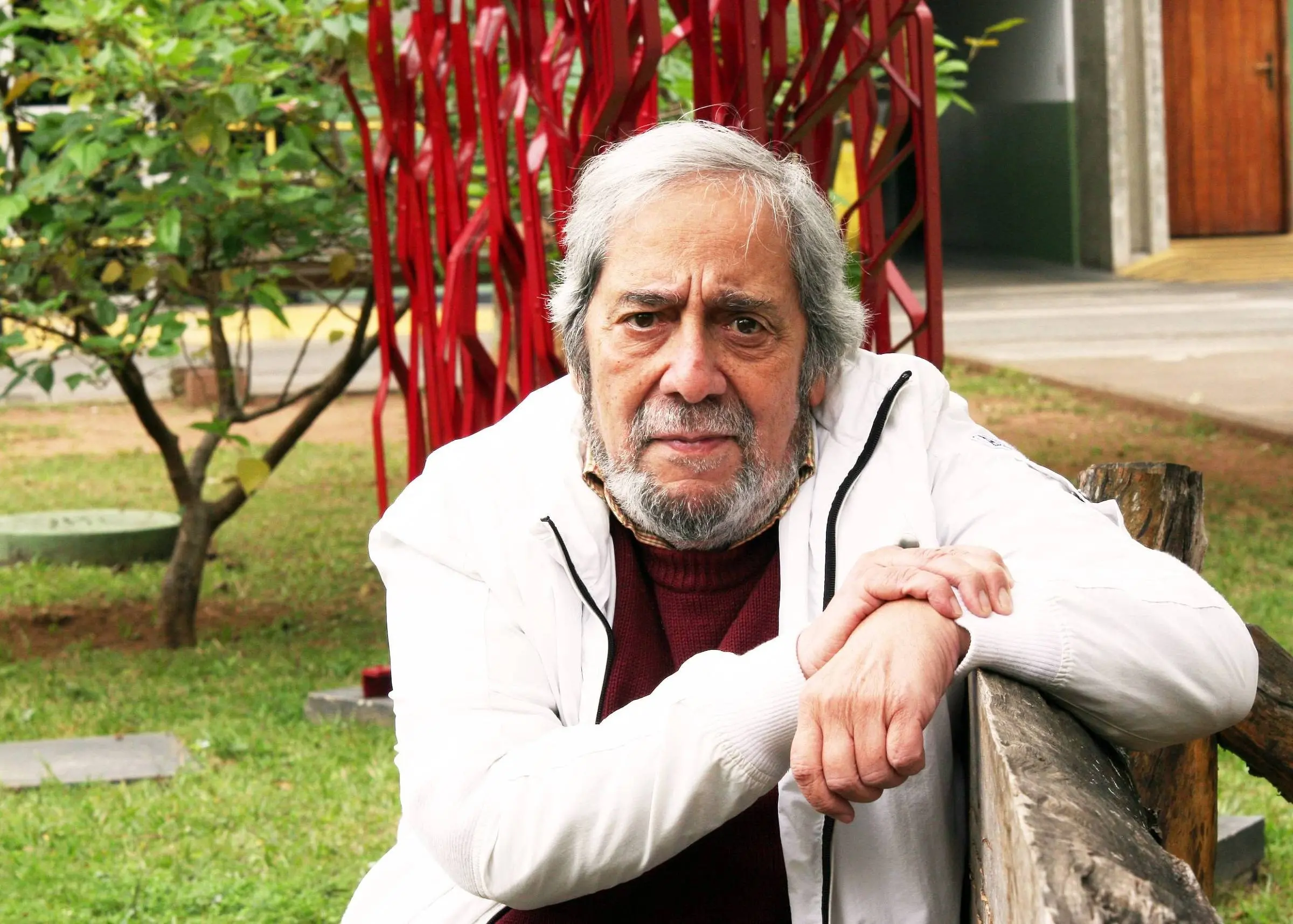 Imagem da notícia Morre Solano Ribeiro, crítico e produtor musical responsável por grandes festivais brasileiros