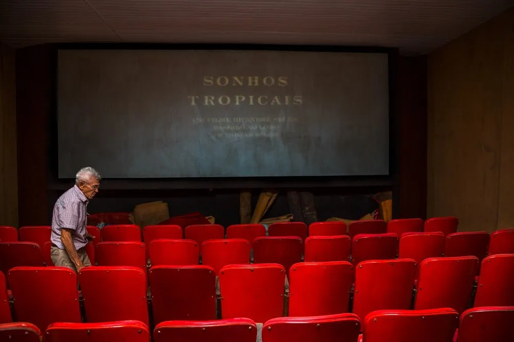 Localizado no bairro Otávio Bonfim, na Capital cearense, Cine Nazaré mantém um acervo de mais de duas mil películas e muitas histórias para contar