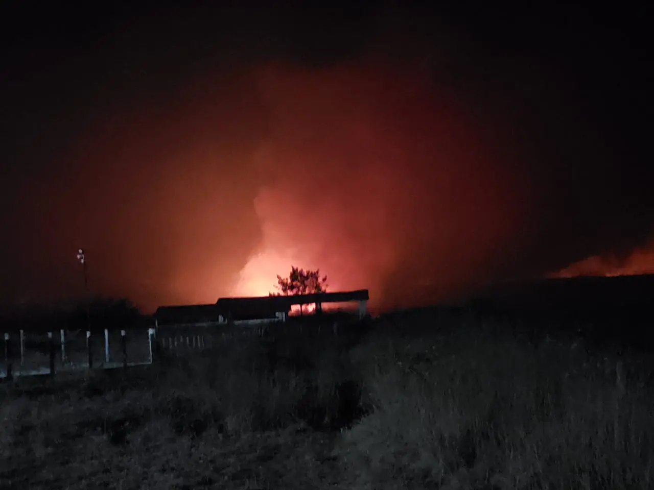 Fogo começou ainda na sexta-feira (7), em Santa Quitéria