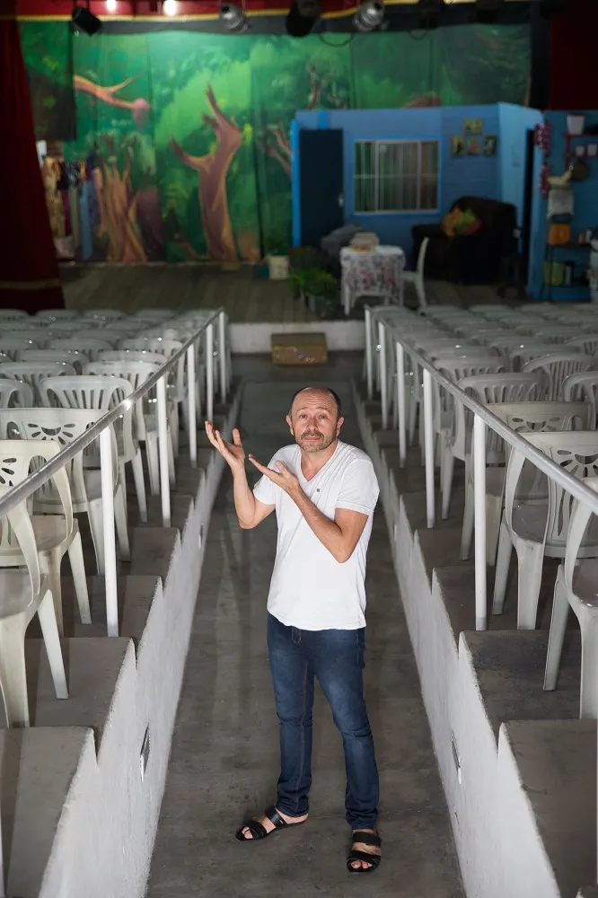 Mesmo com a parceria firmada com o Instituto Iracema até dezembro, continua a indefinição sobre até quando o Teatro resistirá depois disso