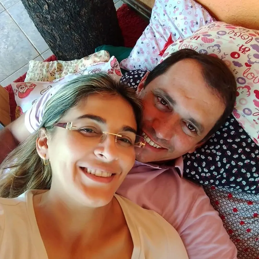 Lires e Antônio avaliam que os pontos positivos se sobrepuseram aos negativos no que toca à convivência ininterrupta do casal