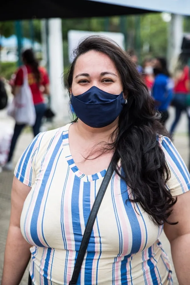 Karoline Barbosa, 32, está finalizando a graduação em Direito, mas prestou o Enem novamente a fim de cursar Odontologia