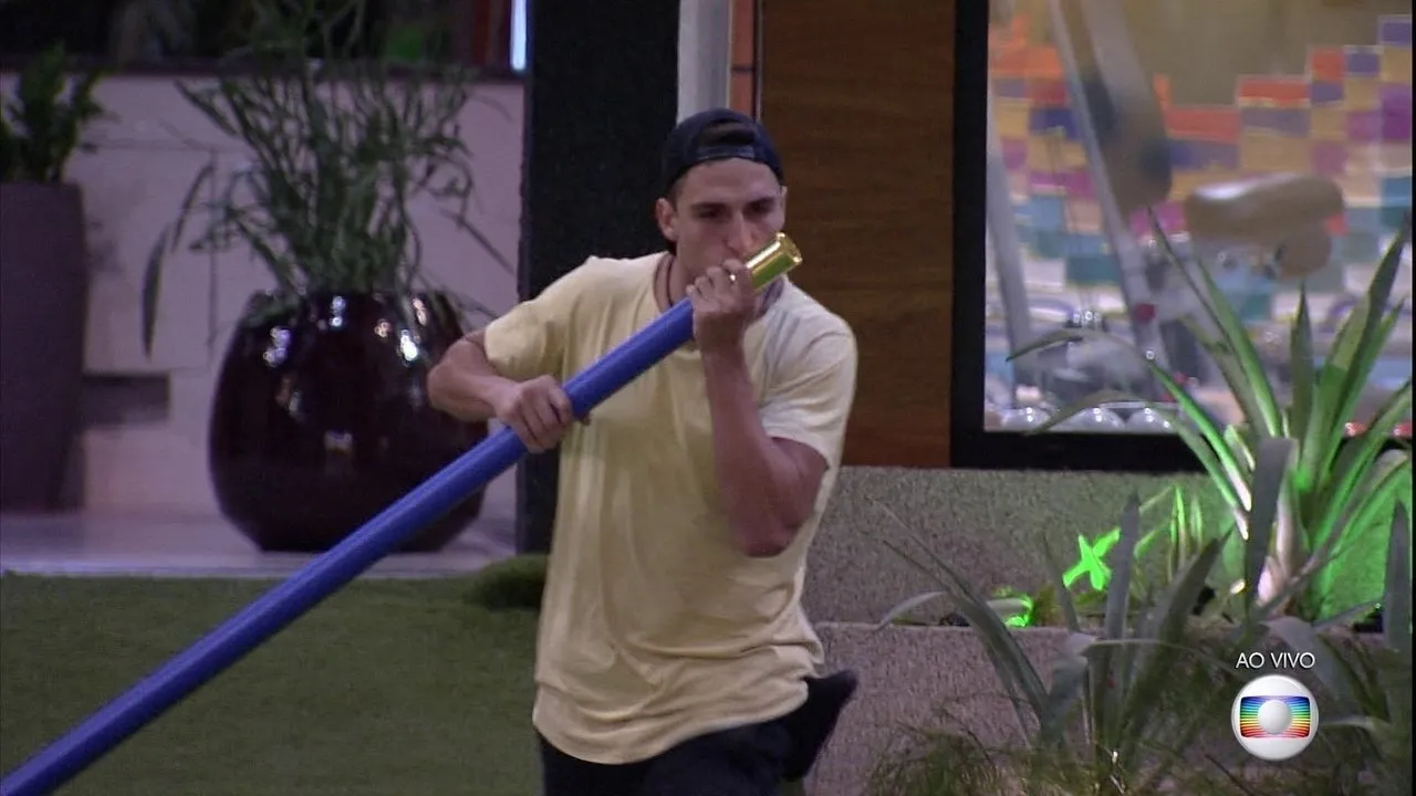 Prior comemorou emocionado ao fim da prova