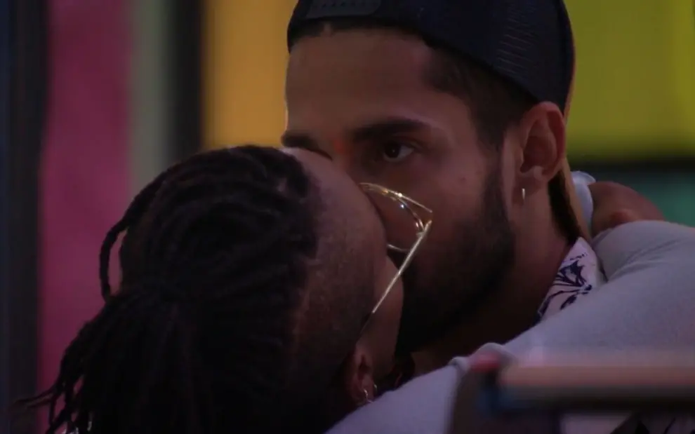 Arcrebiano cedeu aos pedidos de 