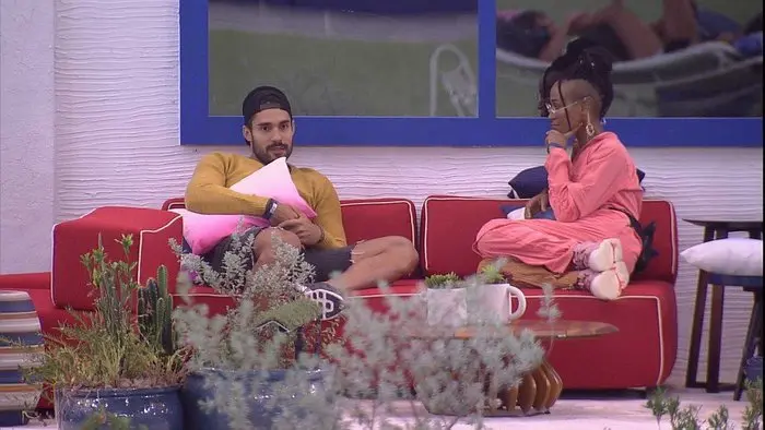 Arcrebiano e Karol Conká conversaram depois do Jogo da Discórdia