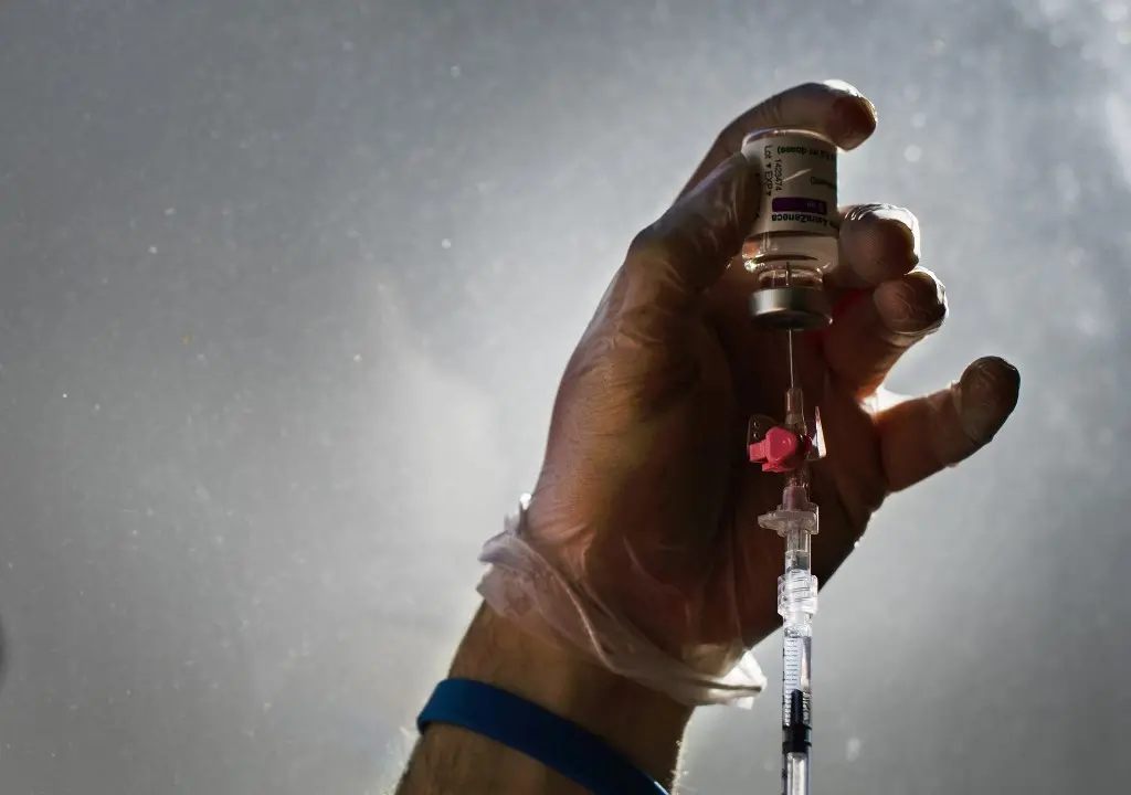 vacina astrazeneca/vacina de oxford/vacina covid-19