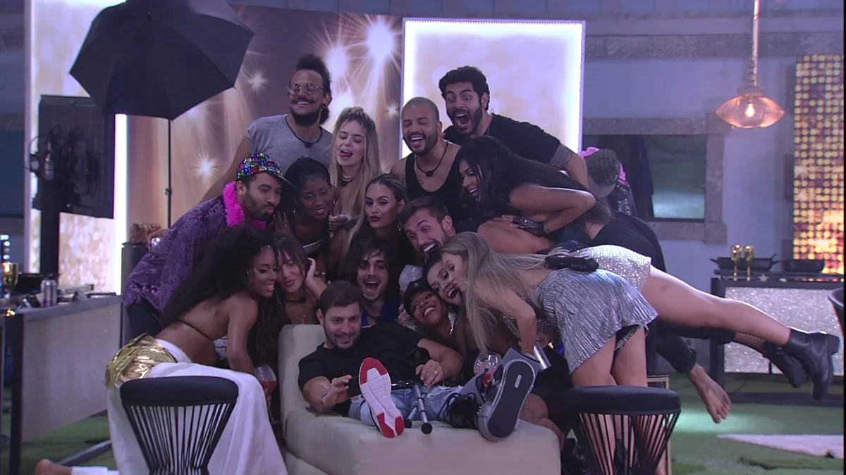 Fenômeno na Internet, BBB 21 tem sido motivo para os usuários das redes sociais virarem a madrugada comentando o programa