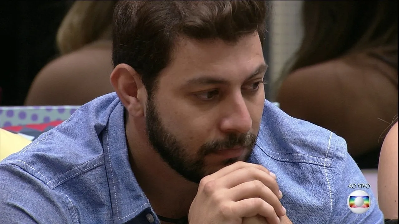 Caio é aliado de Rodolffo e pode voltar com foco em Juliette