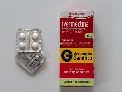 Caixa e comprimidos de Ivermectina