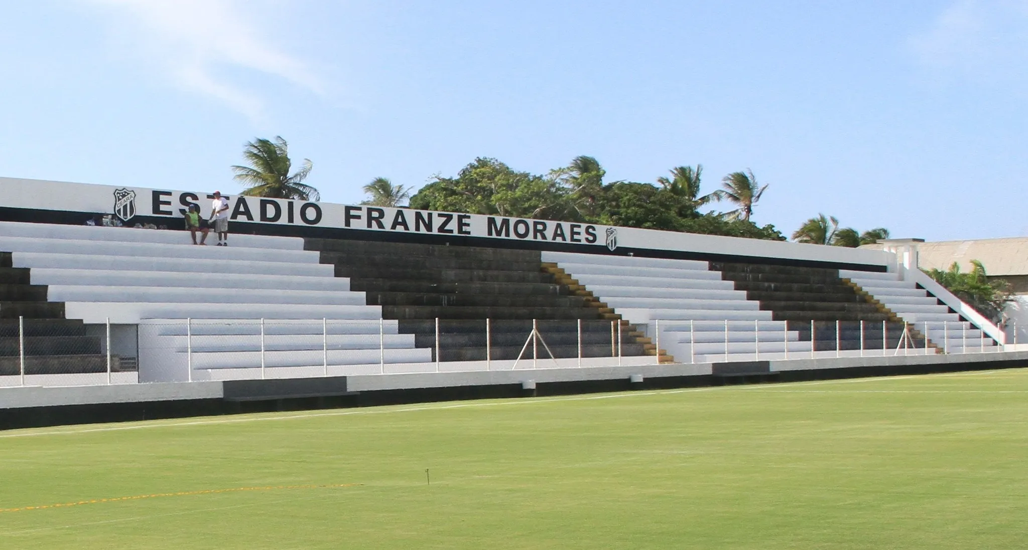 Duelo entre Ferroviário x Ceará será disputado no Estádio Franzé Moraes