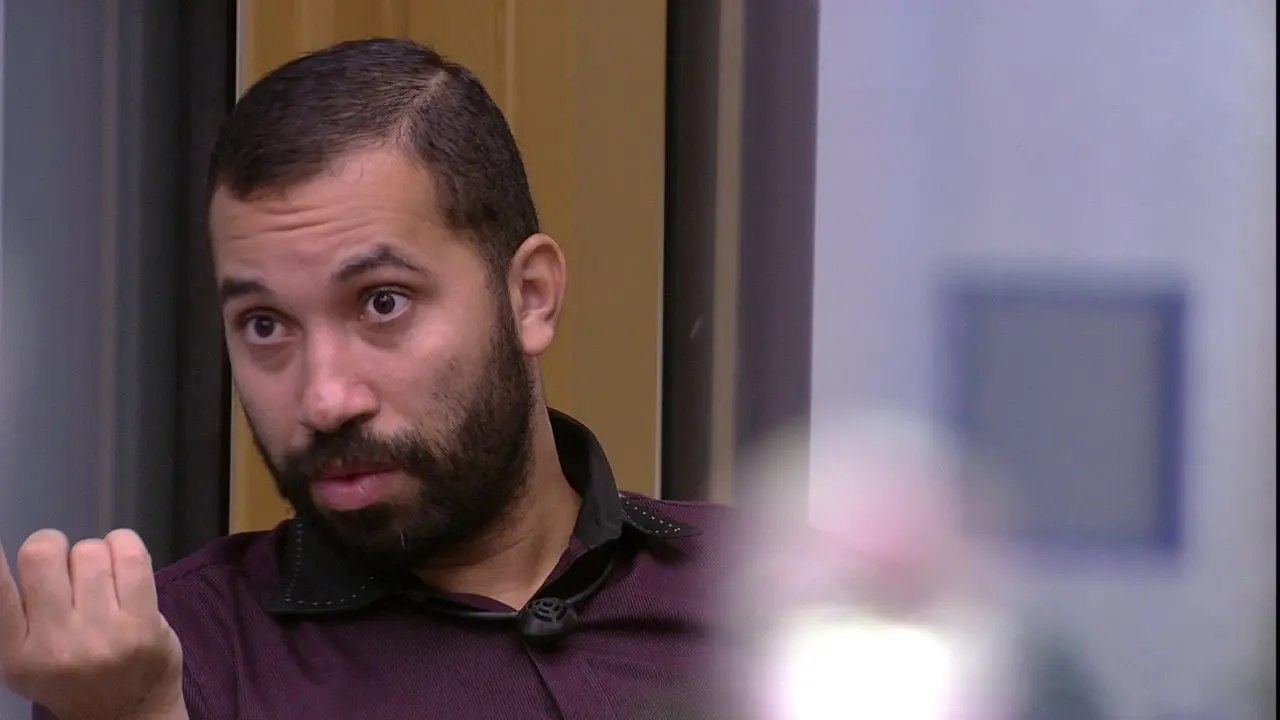 Gilberto comenta postura de Juliette no BBB 21