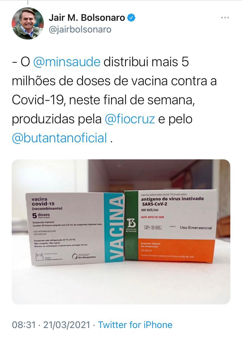 Jair Bolsonaro fez uma série de twittes no dia do seu aniversário