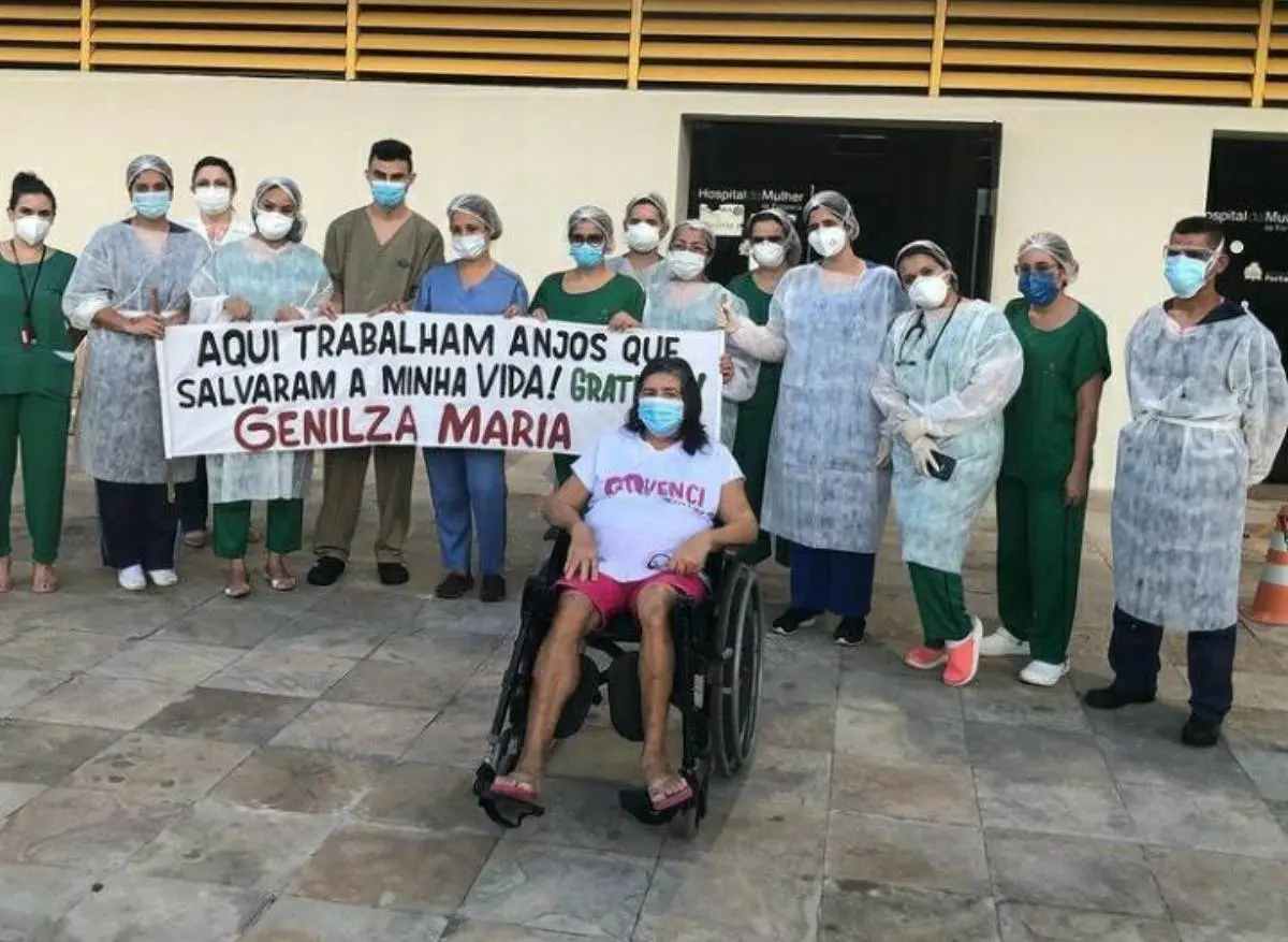 Genilza ganhou uma festa na saída do Hospital