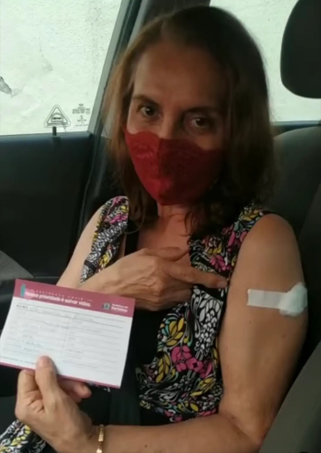 Rita Oliveira prestou declaração emocionada na rede social.