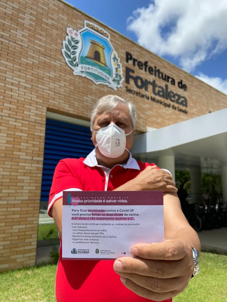 Deputado José Airton (PT) também foi imunizado contra a doença