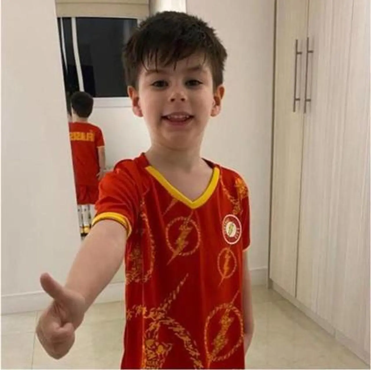 Henry Borel, de 4 anos, e, foto de arquivo pessoal