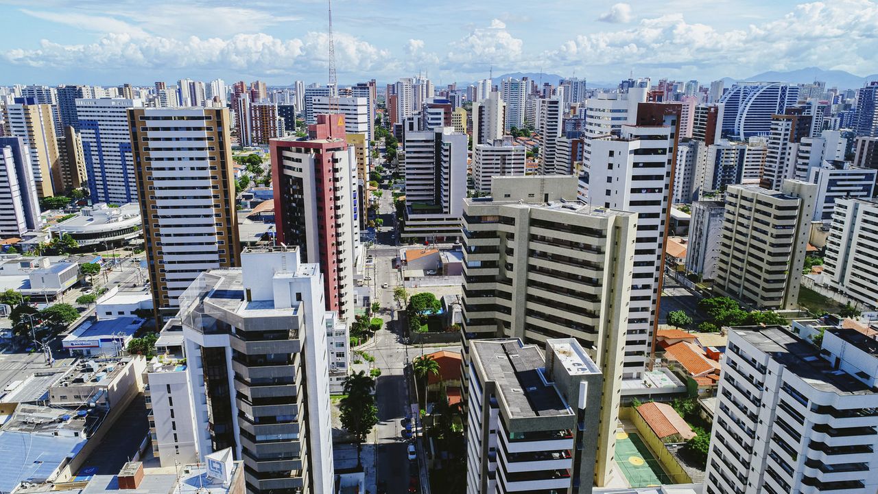 Vista aérea do bairro Meireles, em Fortaleza