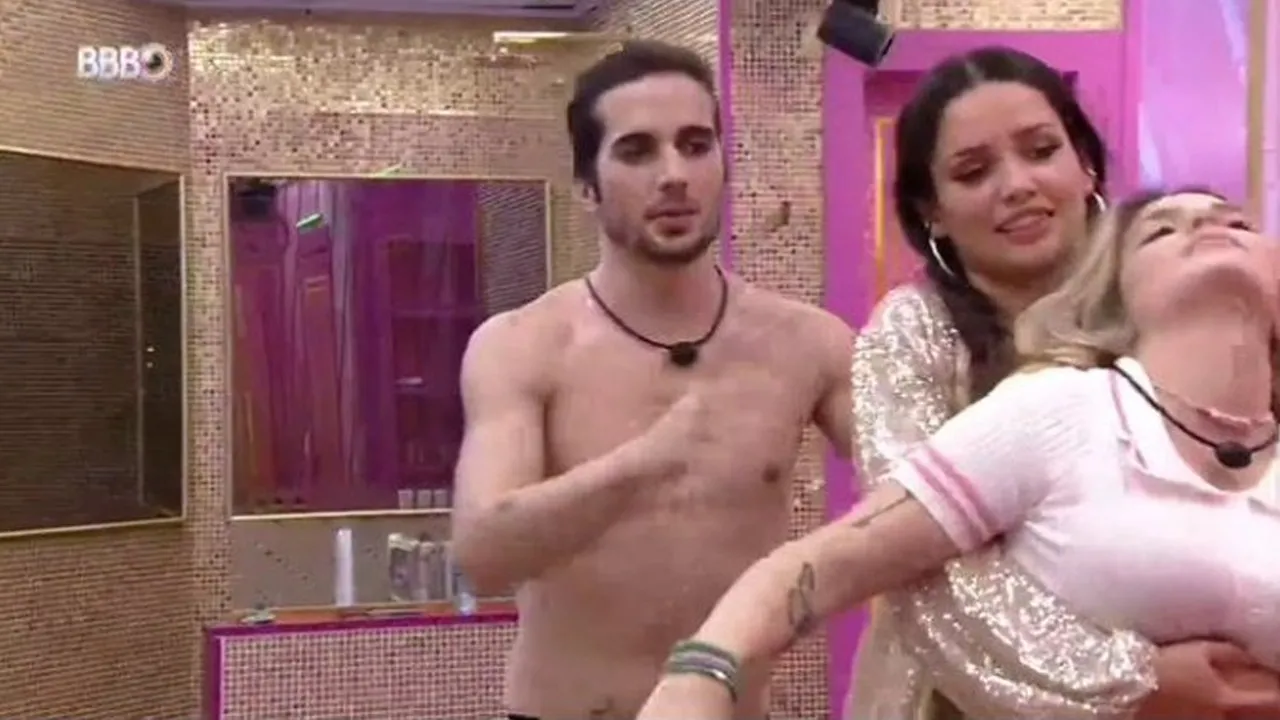 Participantes ajudam a sister e a colocaram na cama