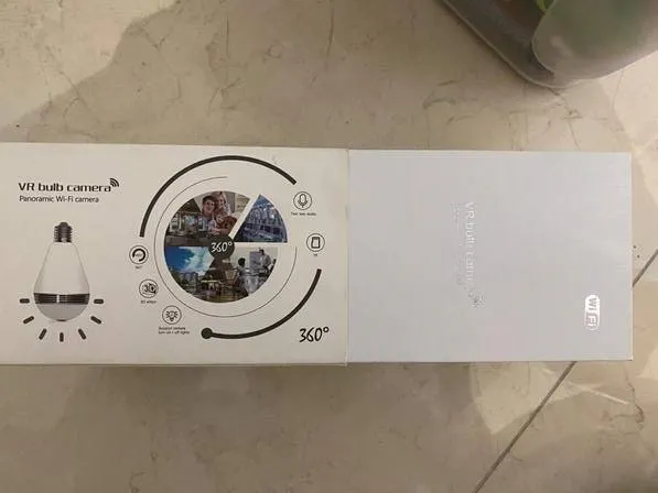 Entre as funcionalidades do equipamento está a visão panorâmica de 360°, além de parecer com uma lâmpada