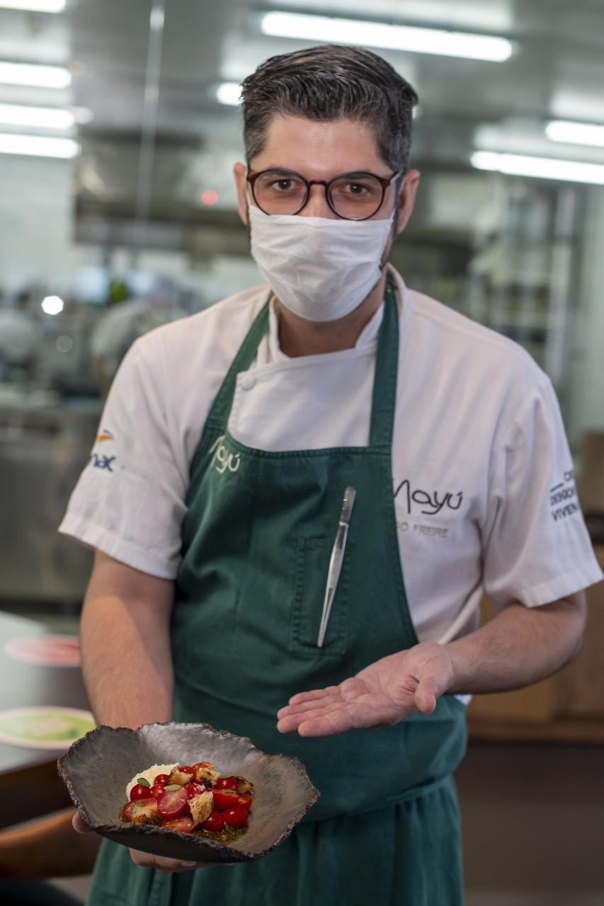 O chef Ivan Prado promete uma experiência gastronômica rica em especiarias.