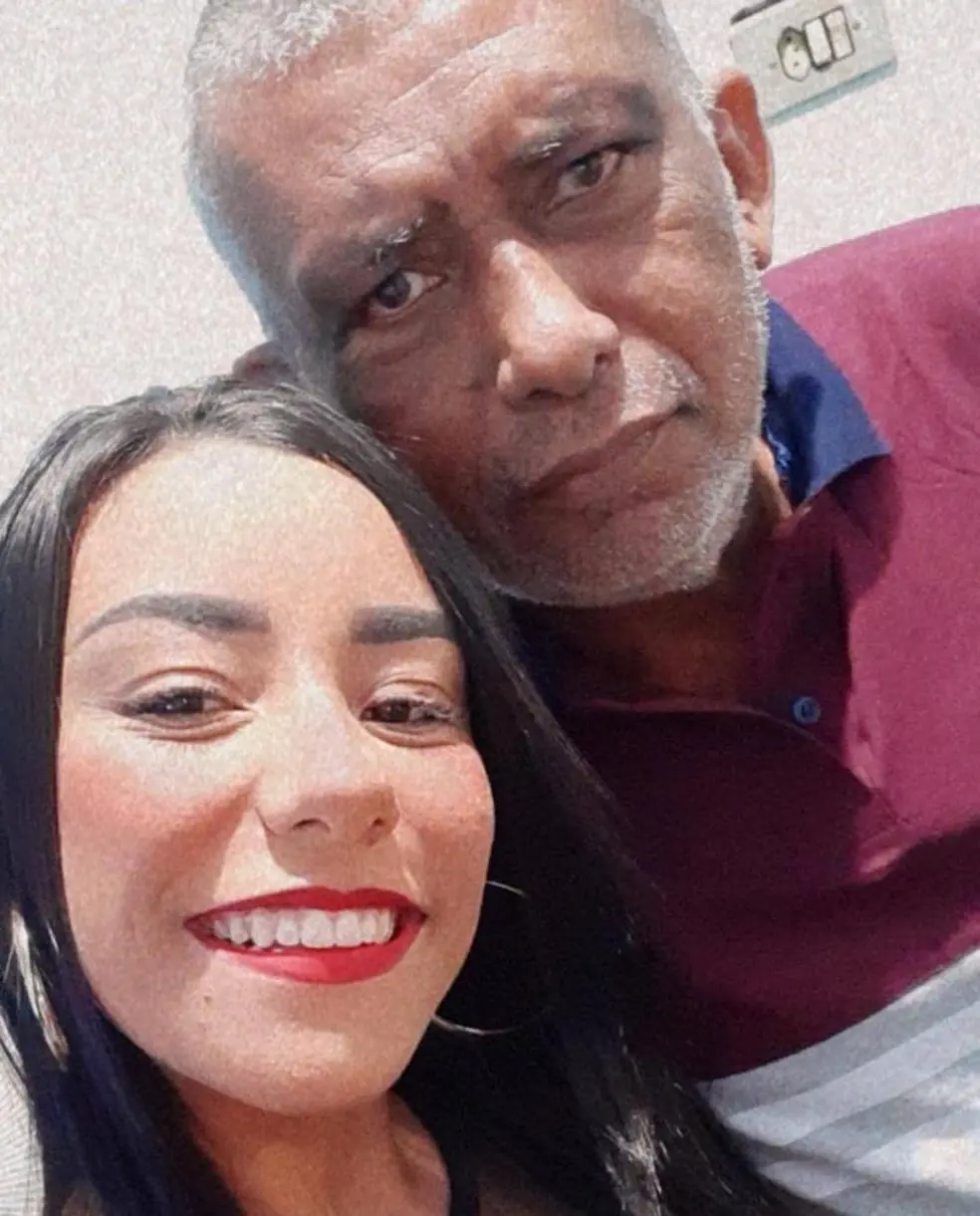 Seu Luizinho ao lado da filha, Lilian Félix