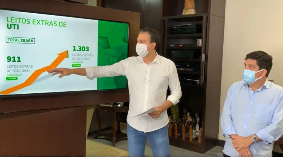Camilo fez o anúncio ao lado do secretário da Saúde, Dr. Cabeto