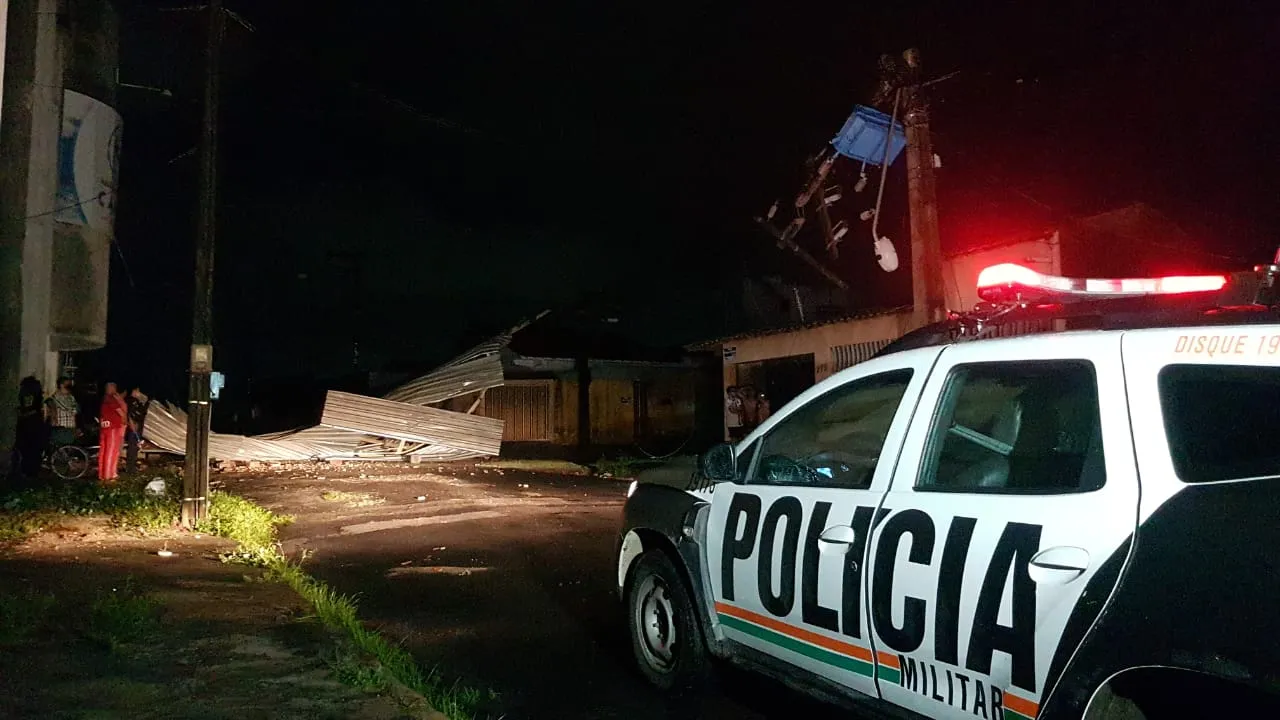 Polícia Militar esteve no local e bloqueou a área