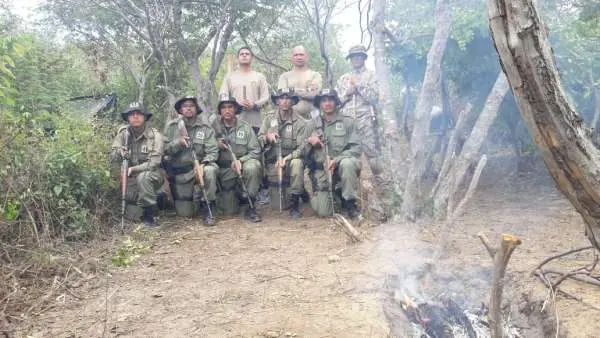 Soldado Mauro e outros 