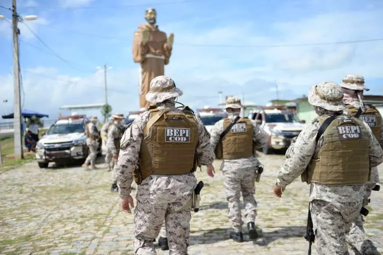 Agentes do Comando Tático Rural (Cotar) em Canindé