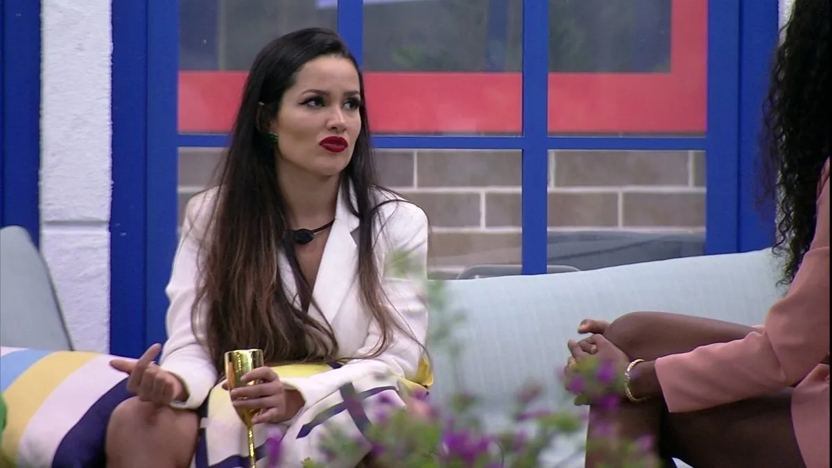 Juliette possui torcida numerosa, os cactos, que pretendem levá-la ao primeiro lugar