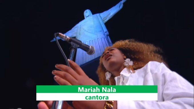 Mariah Nala cantando 
