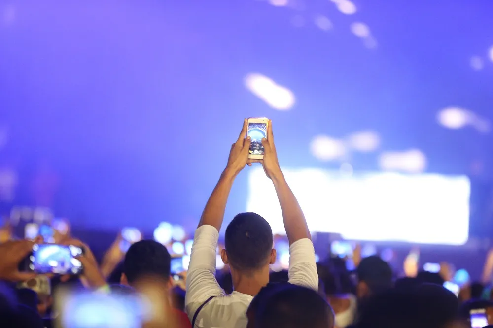 Diante dessa demanda de informação e exposição, as pessoas devem avaliar o modo como se sentem ao aderir a esse movimento ou ao recusá-lo, aponta psicólogo