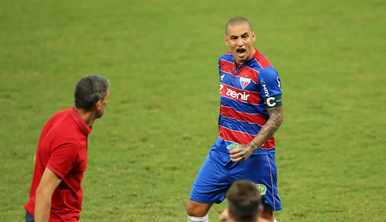Wellington Paulista empatou o duelo para o Fortaleza no 2° tempo