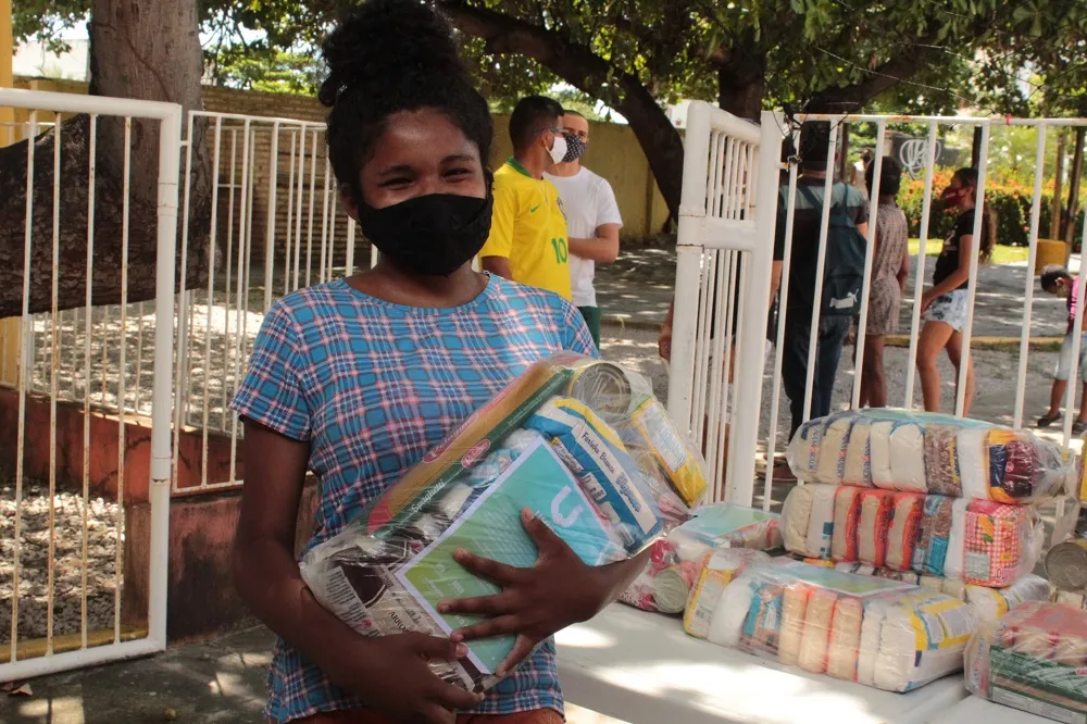 Programas desenvolvidos pela Associação Voar atendem não apenas as crianças e os adolescentes, mas também a família de cada um