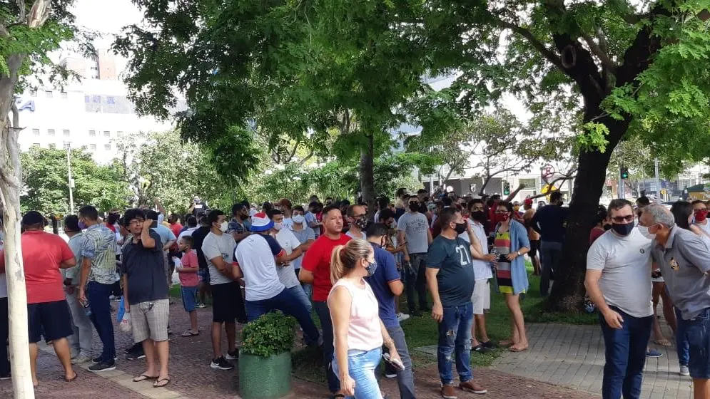 Manifestação de motoristas de aplicativo na Praça Portugal, em Fortaleza