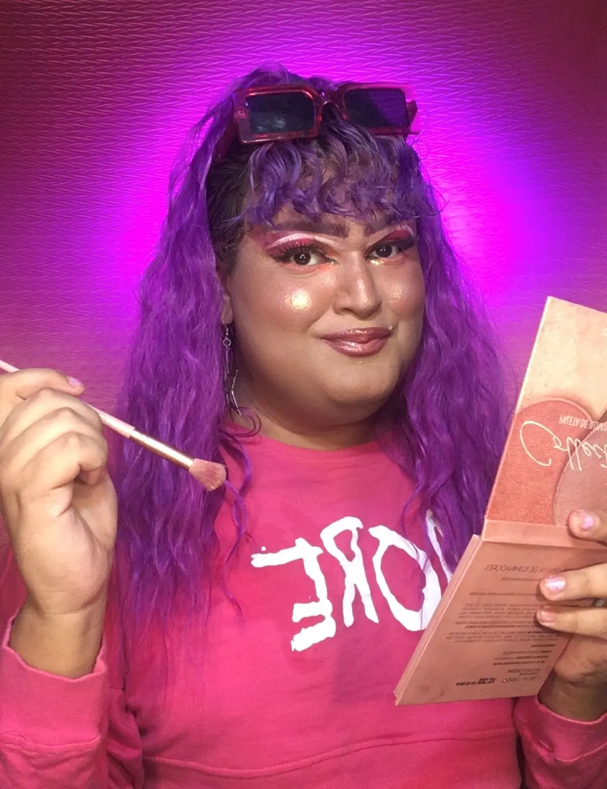 artista trans cearense Angel History