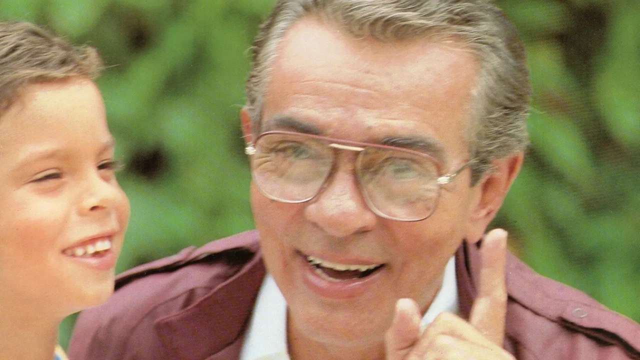 Cícero Chaves era filho de Chico Anysio com Regina Chaves